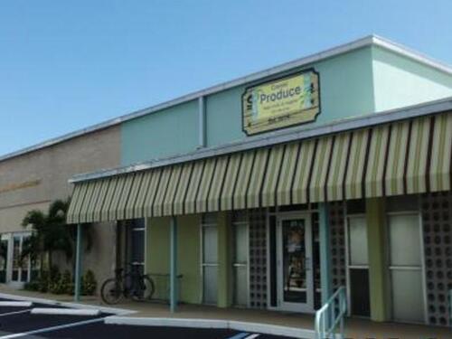 25 N Brevard Avenue N, Cocoa Beach, FL 32931