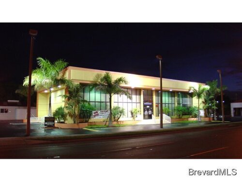 234 E Merritt Island Causeway, Merritt Island, FL 32952