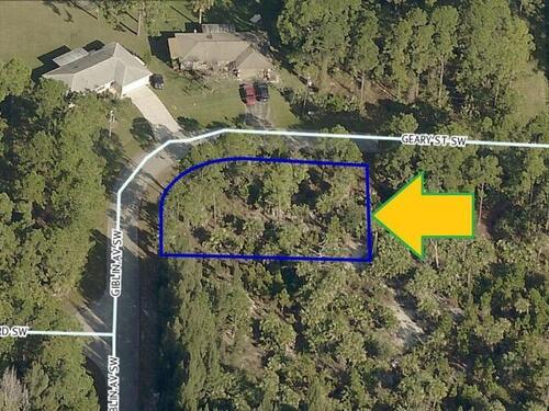 703 Giblin Avenue SW, Palm Bay, FL 32908