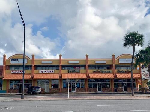 76 E Merritt Island Causeway E, Merritt Island, FL 32952