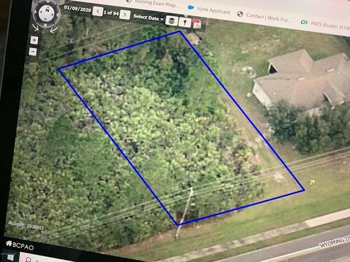 1043 SE Wyoming Drive SE, Palm Bay, FL 32909