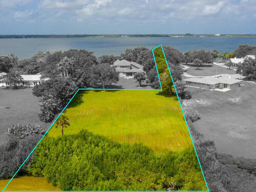 9140 S Tropical Trail, Merritt Island, FL 32952