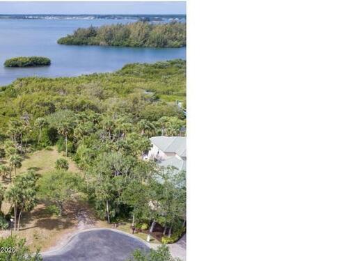 410 Hammock Shore Drive, Melbourne Beach, FL 32951
