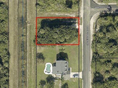 1920 Hallendale Avenue SW, Palm Bay, FL 32908