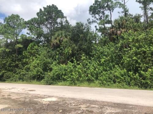 1623 Espejo Street SE, Palm Bay, FL 32909