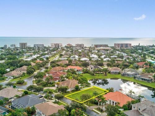 295 Normandy Drive, Indialantic, FL 32903