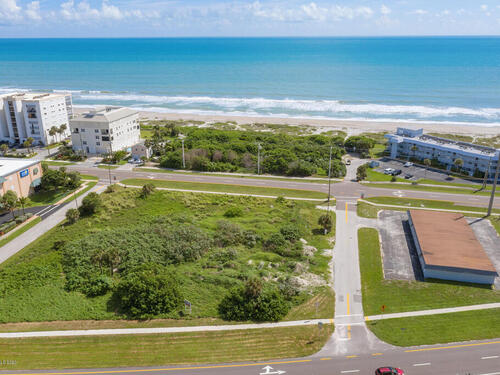 2060 S Atlantic Avenue, Cocoa Beach, FL 32931