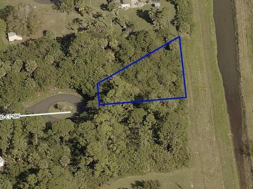 1701 Orchid Court NW, Palm Bay, FL 32907