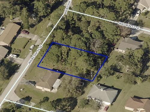 1949 Waukesha Avenue SE, Palm Bay, FL 32909