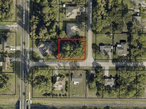 582 Gasparilla Avenue SE, Palm Bay, FL 32909
