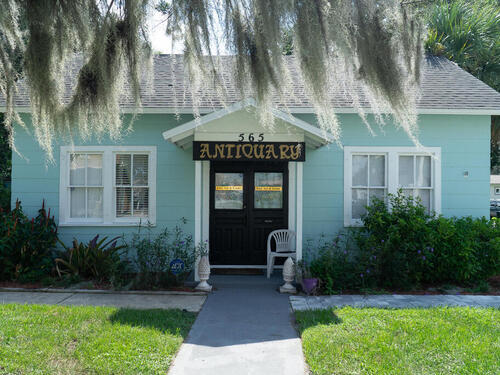 565 Montreal Avenue, Melbourne, FL 32935