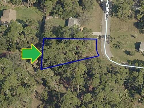 466 Tunis Road SW, Palm Bay, FL 32908