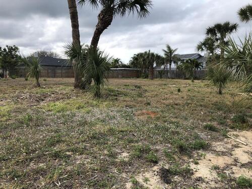 2204 Redwood Avenue, Melbourne Beach, FL 32951