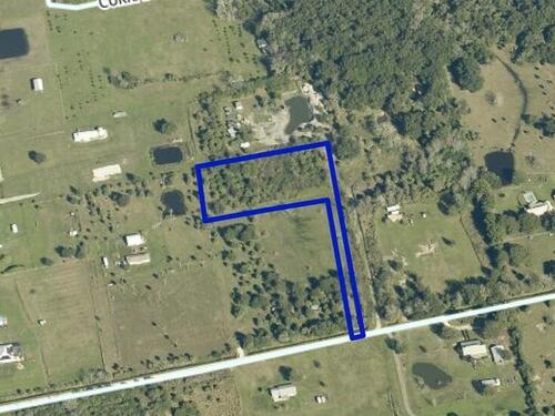 Coral Avenue, Mims, FL 32754