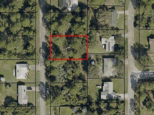 441 Wells Avenue SW, Palm Bay, FL 32908