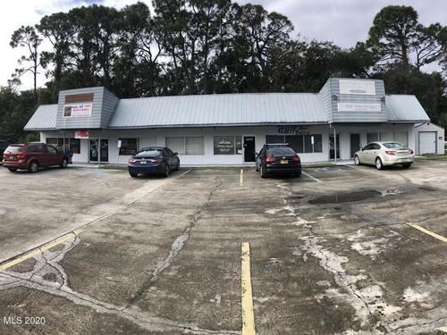 3200 S Hopkins Avenue S, Titusville, FL 32780