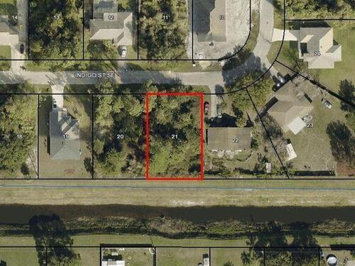 778 Indigo Street SE, Palm Bay, FL 32909