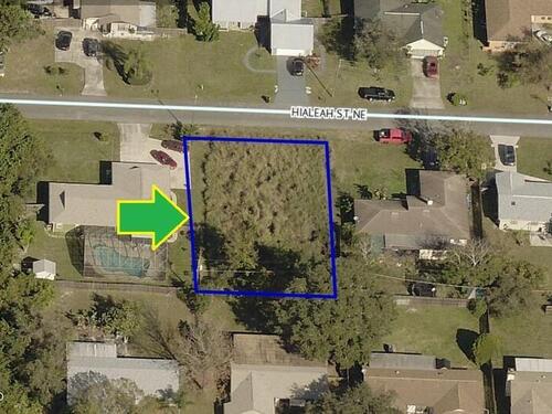 2254 Hialeah Street NE, Palm Bay, FL 32907