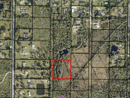 Sikes Lane, Malabar, FL 32950