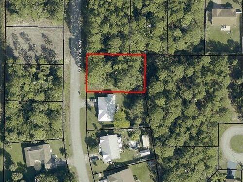 1649 Seeley Circle NW, Palm Bay, FL 32907