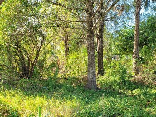 1468 Alberni Street NW, Palm Bay, FL 32907