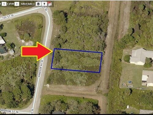 1683 Windsor Avenue SE, Palm Bay, FL 32909