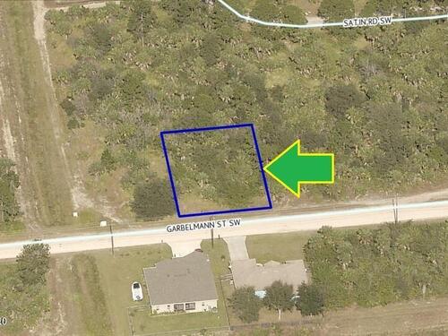 521 Garbelmann Street, Palm Bay, FL 32908