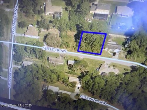 1438 Seeley Circle NW, Palm Bay, FL 32907