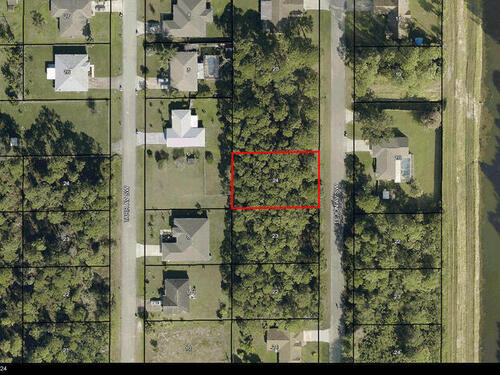 694 Tejon Avenue SW, Palm Bay, FL 32908