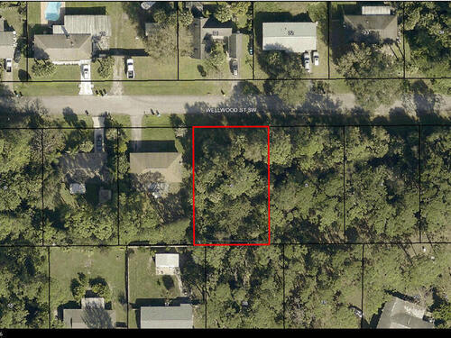 460 Wellwood Street SW, Palm Bay, FL 32908