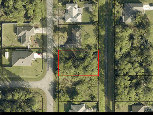 813 Dalhart Avenue SW, Palm Bay, FL 32908