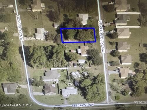 138 Hearthside Avenue NW, Palm Bay, FL 32907