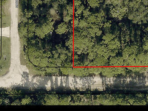 101 Garylind Street SW, Palm Bay, FL 32908