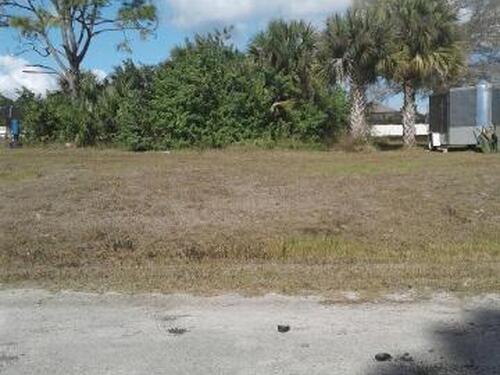 419 Paigo Street SE, Palm Bay, FL 32909