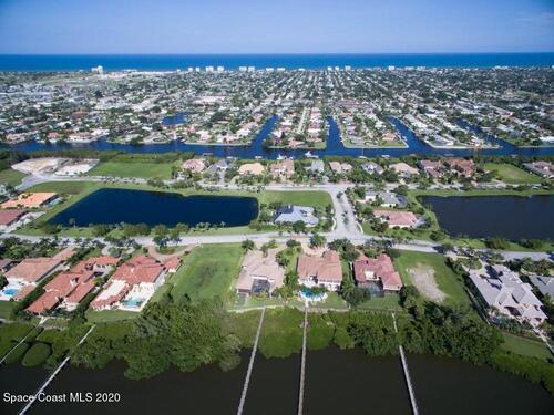 320 Lansing Island Drive, Satellite Beach, FL 32937