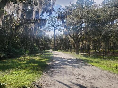 699 Chase Hammock Road, Merritt Island, FL 32953