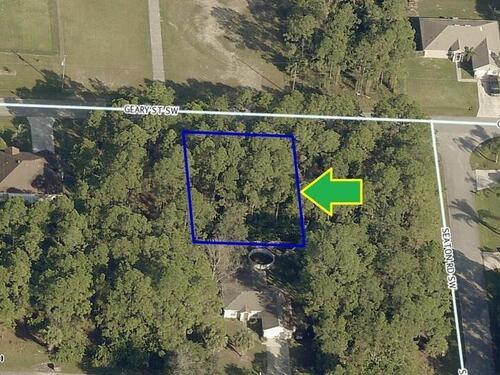 914 Geary Street SW, Palm Bay, FL 32908