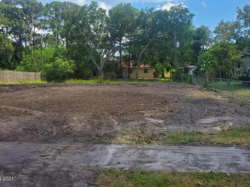 1158 Jaslo Street SE, Palm Bay, FL 32909