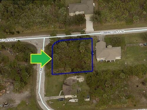 1132 Corner Lot On Torrington Street SE, Palm Bay, FL 32909