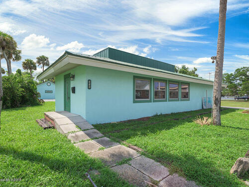 312 S Palm Avenue, Titusville, FL 32796