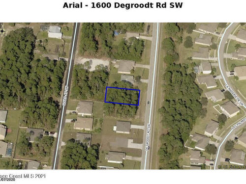 1606 Degroodt Road SW, Palm Bay, FL 32908