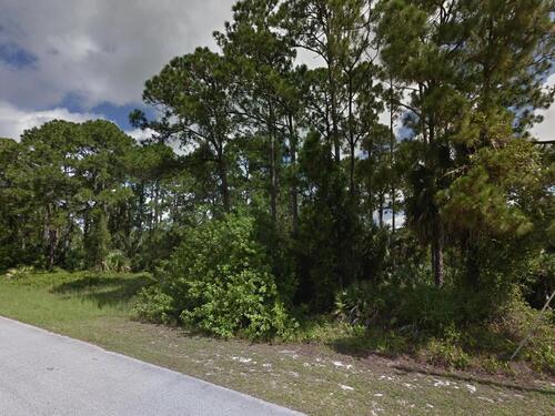 251 Tucson Road SW, Palm Bay, FL 32908