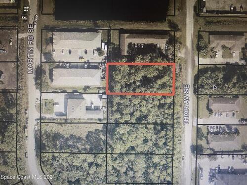 490 Thor Avenue SE, Palm Bay, FL 32909