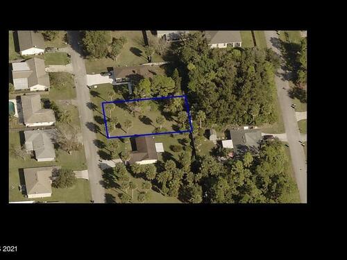 581 Audubon Avenue NE, Palm Bay, FL 32907