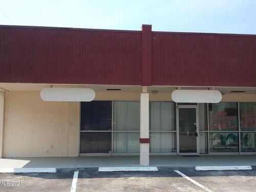 695 S Courtenay Parkway, Merritt Island, FL 32952