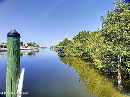 195 Milford Point Drive, Merritt Island, FL 32952