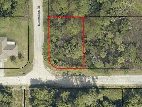 151 Titan (Corner Of Flanders) Road SE, Palm Bay, FL 32909