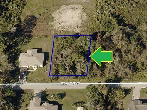 1681 Welland Street SE, Palm Bay, FL 32909