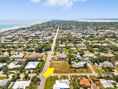 504 N Shannon Avenue, Indialantic, FL 32903
