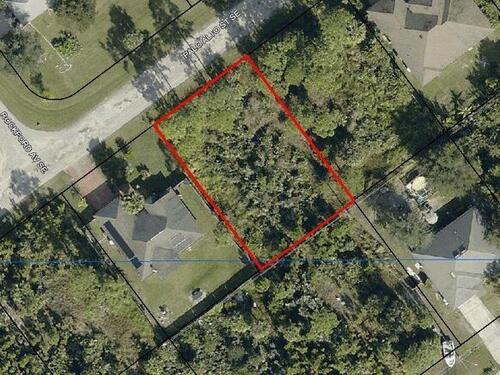 870 Palo Alto Street SE, Palm Bay, FL 32909